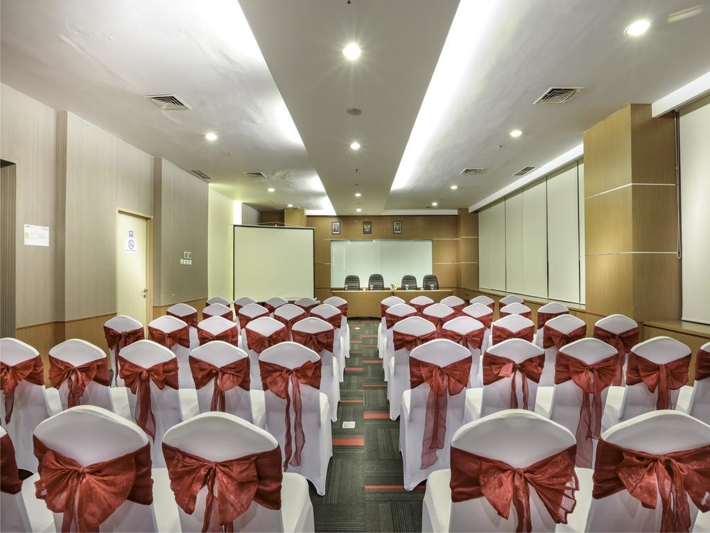BW Suite Belitung Tanjung Pandan Dış mekan fotoğraf
