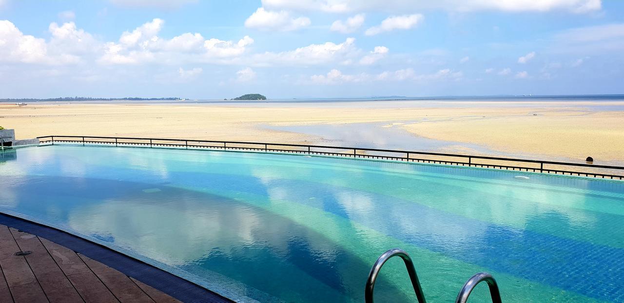 BW Suite Belitung Tanjung Pandan Dış mekan fotoğraf