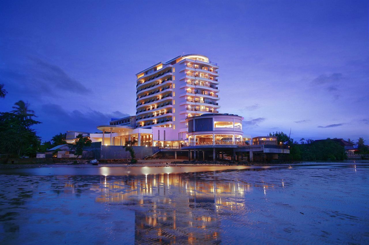 BW Suite Belitung Tanjung Pandan Dış mekan fotoğraf